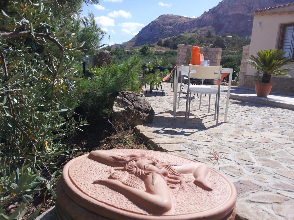 La Suite Di Segesta Calatafimi Bagian luar foto
