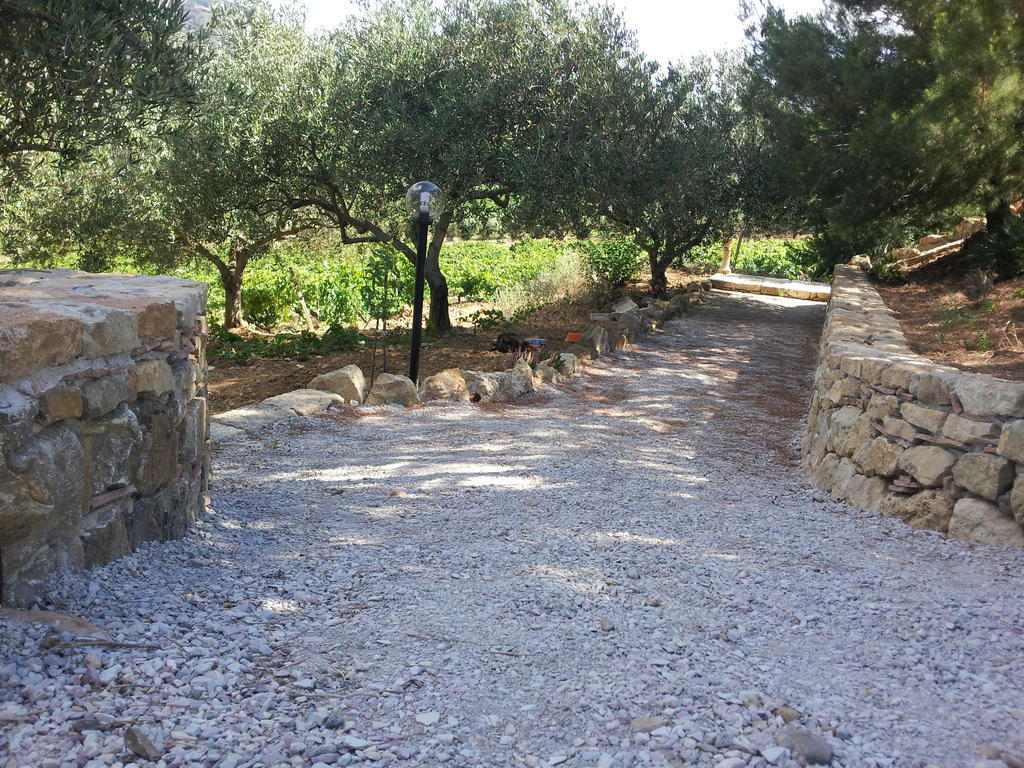 La Suite Di Segesta Calatafimi Bagian luar foto