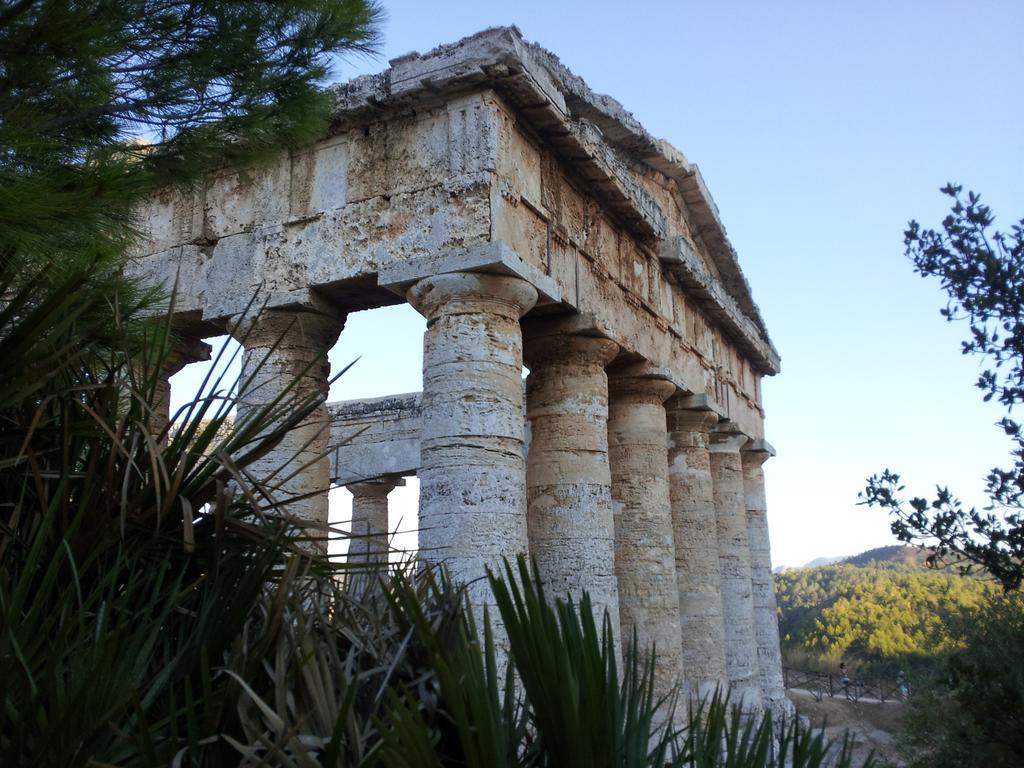 La Suite Di Segesta Calatafimi Bagian luar foto